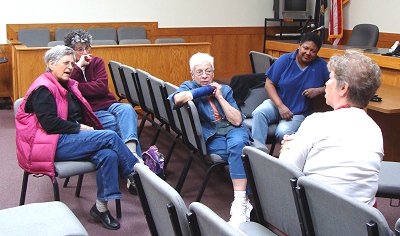 (Left to right) Kathy Miller, Marcy Rosenkrantz, Pat Pryor, Valerie White, Barbara Lifton Lifton town meeting