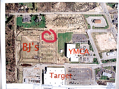 The red circle shows the approximate proposed fueling station location. New senior housing units are sketched in at the top, between the Village of Lansing fire station (top left) and Ciao's Restaurant (top right). bjmap08fuel_400