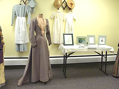 Last year 19th century Lansing clothing was on display histclothing_sincerbeauxdress