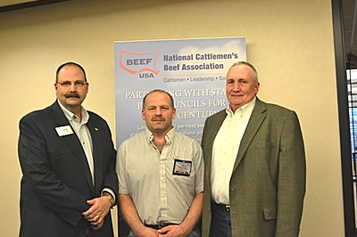 Left to right: Federation chairman Craig Uden, Steve Palladino, Federation vice chairman Richard Gebhart palladinobeeffed
