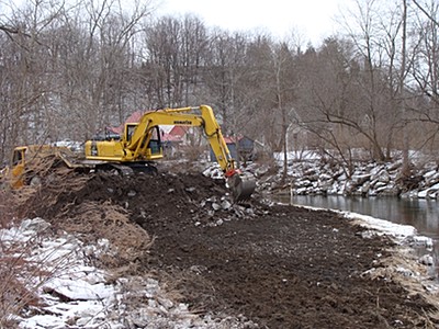 dredge_by_creek