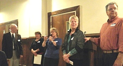 Steve Penningroth, CLWN leaders Deb Grantham and Hilary Lambert; Claire and Randy Morehouse. Photo by Ed Harwood. wn3