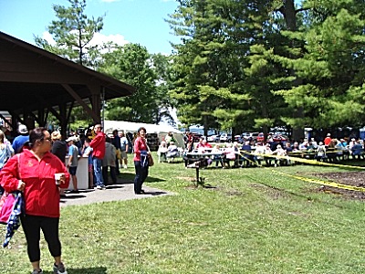 On Friday the 4th the Lansing Lions held their annual chicken barbecue. The weather was terrific, and so was the chicken! 4th_lions_food