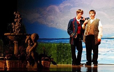 muchado 0365cropped