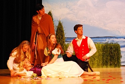 muchado 0473cropped