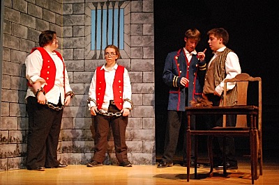 muchado 0590cropped