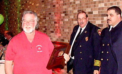 Larry Creighton (left) received the Joe "Ditty" Joseph Award fdb_creighton