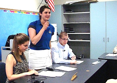 Student Cuncil President Lauren Phlegar, Vice President Anna Conti, Moderator William Lewis sbc_studentpanel