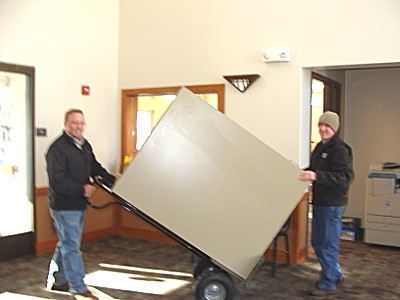 villageoffice2014moving_400