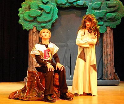 camelot 0410crop