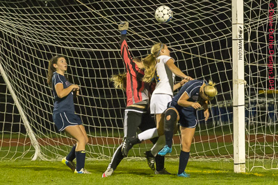 duthie 10 02 15 LansingHS vs WGlen V Girls Soccer W6 1 LSTAR 20151008 87U9608