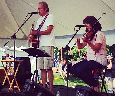 Bob & Dee for Spring - April 11th at 7pm esac bobanddee