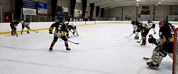 hockey Central Sectionals action pic 1