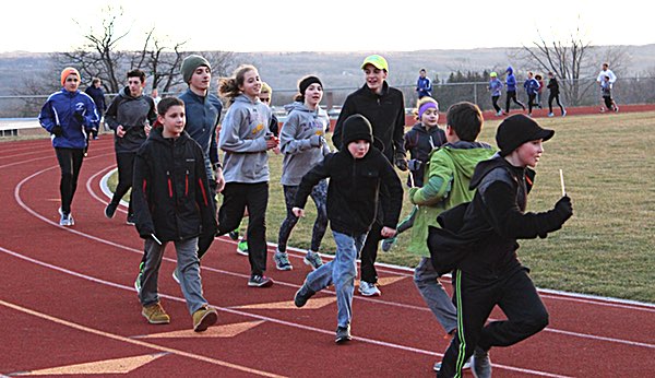 Photo by Steve Kuramoto trackpic1 0406