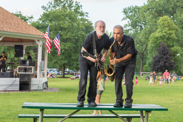 City Limits and The Destination Band at Myers Park - Photos by Diane Duthie