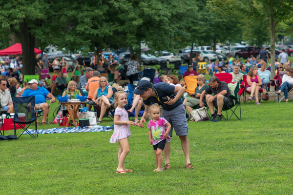 City Limits and The Destination Band at Myers Park - Photos by Diane Duthie