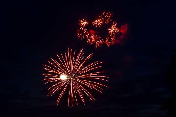 Lansing Fireworks - Diane Duthie