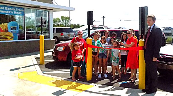 Lansing McDonald's Ribbon Cutting