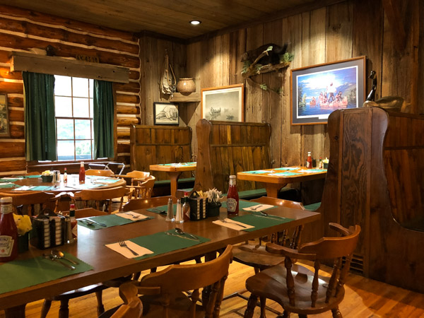 monroe Tamarack Inn
