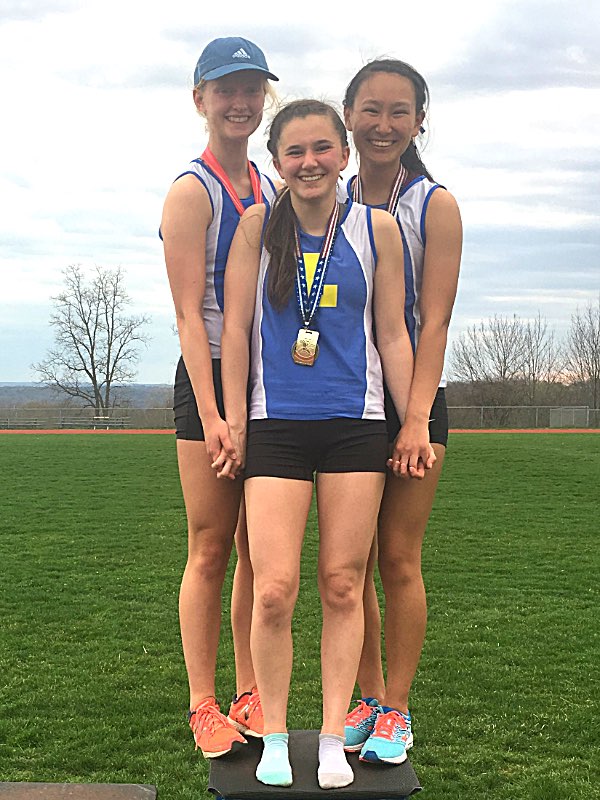 Pole vaulters (L-R): Gwen Gisler, Meghan Matheny, and Miya Kuramoto track Vaulters Field Fest 2018
