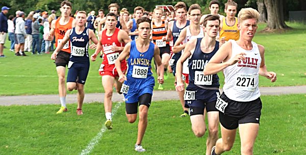 xc Lansings Jack Thomas cruises through the pack