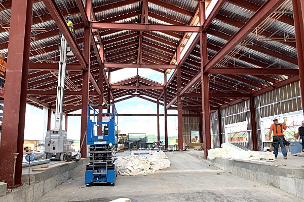 The new concourse will feature six gates, four of which will be equipped with jet bridges. A large window at the end of the terminal will provide a view of the air field Concourse