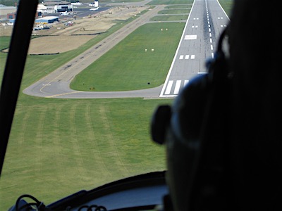 Cleared for landing on Runway 32 at the Ithaca-Tompkins Regional Airport ITH Runway Closing